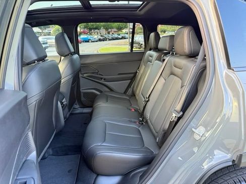 New 2026 Jeep Cherokee Limited AWD/4WD image 25