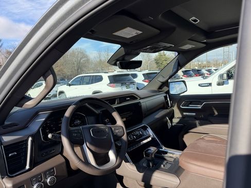 New 2026 GMC Sierra 1500 Denali image 12