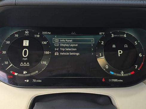 Certified 2025 Land Rover Range Rover SE AWD/4WD image 20