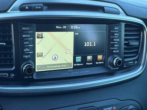 Used 2016 Kia Sorento SX w/ SXL Technology Package image 27