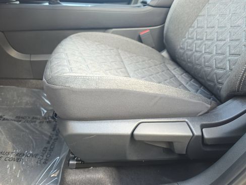 New 2026 Nissan Kicks SV w/ Cold Weather Package FWD image 27