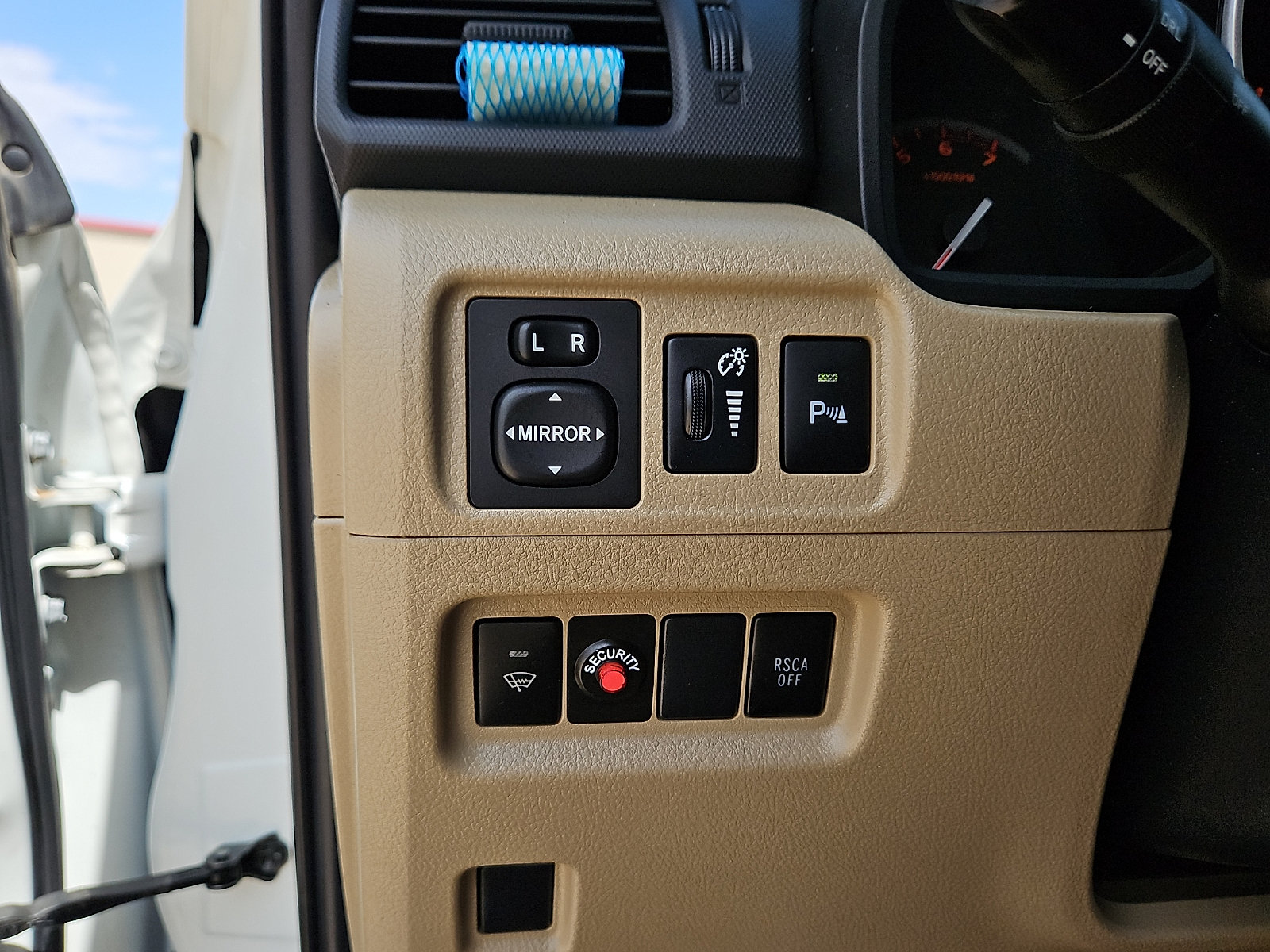 Used 2013 Toyota 4Runner SR5 RWD image 20