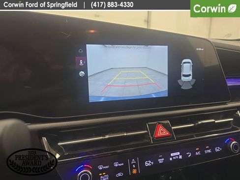 Used 2023 Kia Niro EX w/ EX Cold Weather Package FWD image 22