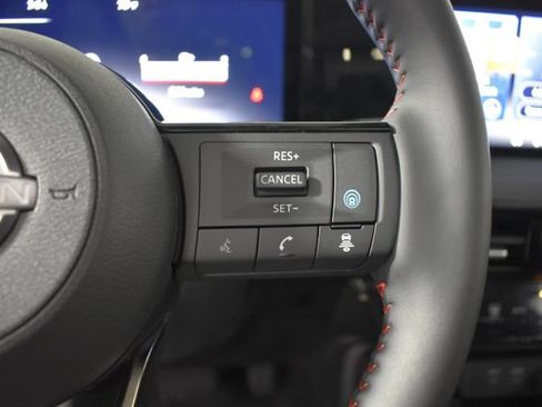 New 2026 Nissan Kicks SR w/ SR Premium Package AWD/4WD image 17