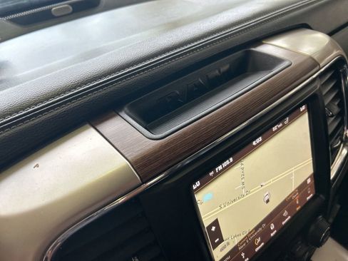 Used 2018 RAM 1500 Laramie w/ Convenience Group image 41