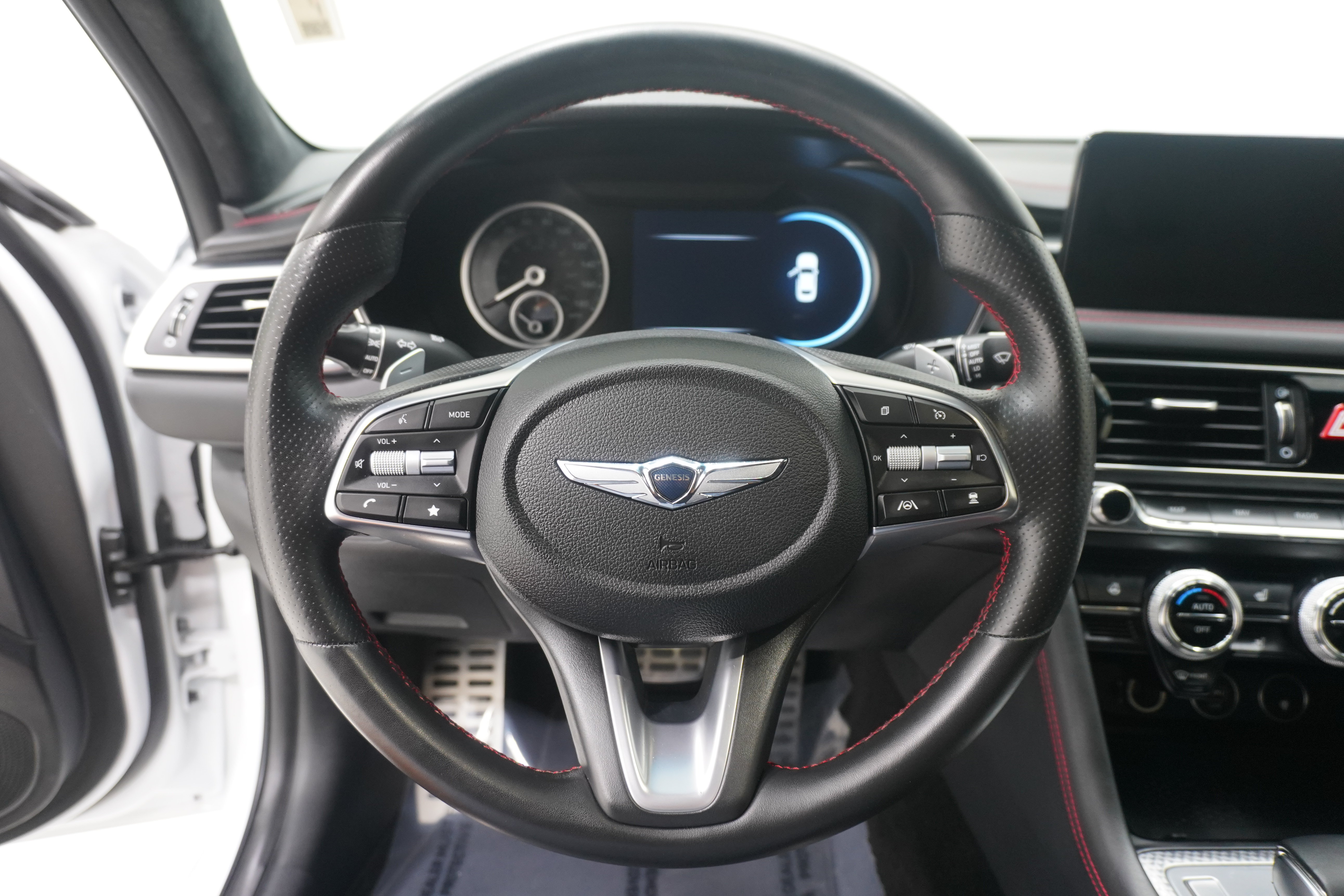 Used 2023 Genesis G70 3.3T w/ Sport Prestige Package AWD/4WD image 16