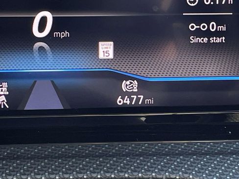 Used 2024 Volkswagen Golf R 2.0T (DSG) image 16