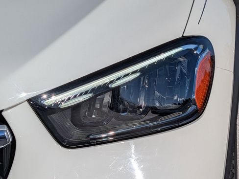 Certified 2024 Mercedes-Benz GLE 450 4MATIC image 6