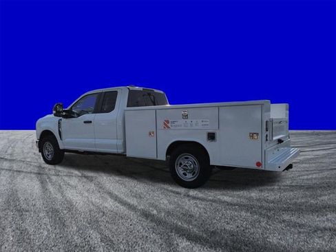 New 2025 Ford F350 XL w/ XL Chrome Package RWD image 6