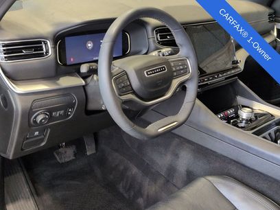 Used 2024 Jeep Wagoneer Series II