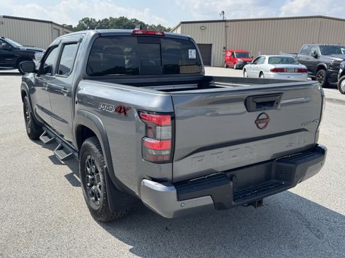 Used 2022 Nissan Frontier PRO-4X w/ Pro-4X Premium Package AWD/4WD image 7