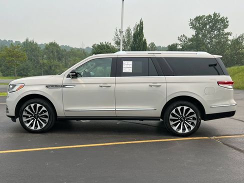 Used 2024 Lincoln Navigator L Reserve AWD/4WD image 46