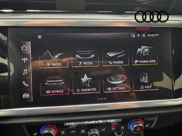 Used 2025 Audi Q3 2.0T Premium Plus w/ Premium Plus Package AWD/4WD image 19