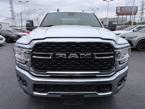 Used 2024 RAM 2500 Big Horn w/ Off Road Package AWD/4WD image 8