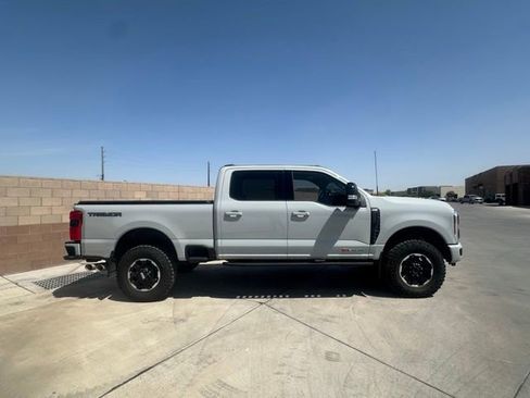 Used 2025 Ford F250 Lariat w/ Tremor Off-Road Package image 2