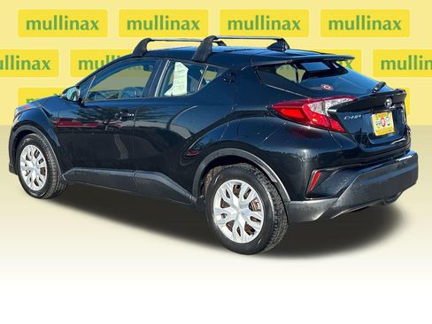 Used 2019 Toyota C-HR LE image 7