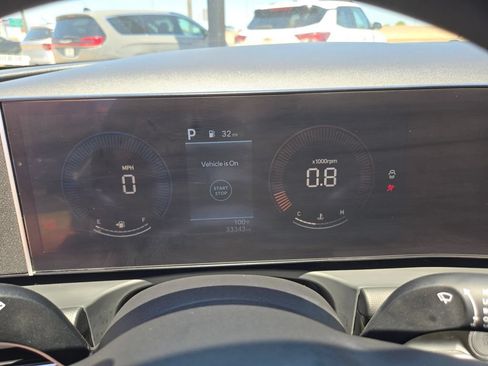 Used 2025 Hyundai Santa Cruz SEL AWD/4WD image 19