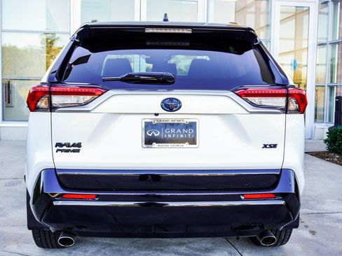 Used 2023 Toyota RAV4 XSE w/ Weather Package image 11