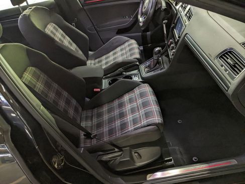Used 2016 Volkswagen GTI 4-Door FWD image 22