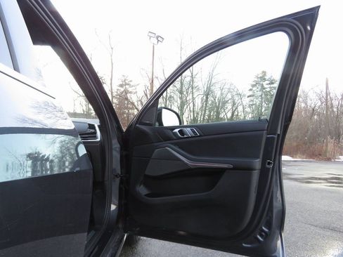 Used 2019 BMW X5 xDrive40i image 12