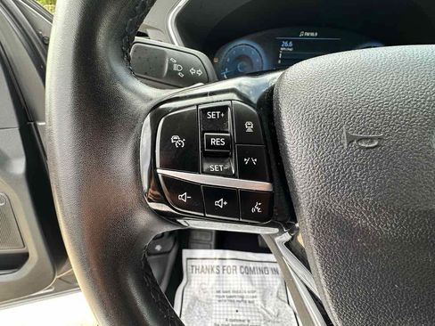 Used 2023 Ford Escape Platinum AWD/4WD image 15
