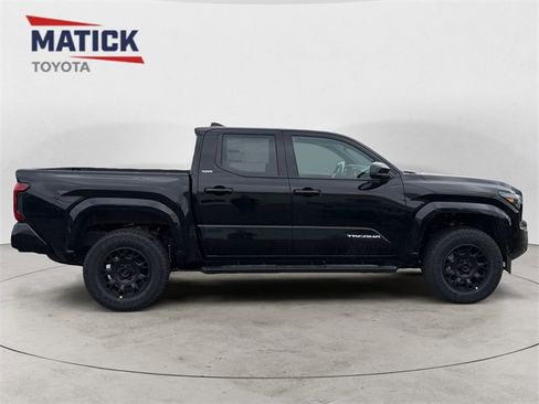 New 2026 Toyota Tacoma SR5 image 8