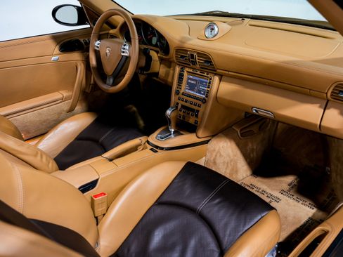 Used 2008 Porsche 911 Turbo image 45