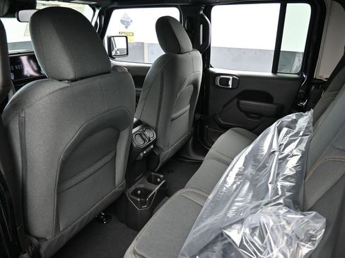 New 2026 Jeep Gladiator Willys image 27