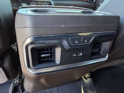 Used 2024 GMC Sierra 3500 Denali w/ Denali Reserve Package image 26