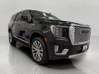 Used 2021 GMC Yukon Denali w/ Denali Ultimate Package AWD/4WD video 1