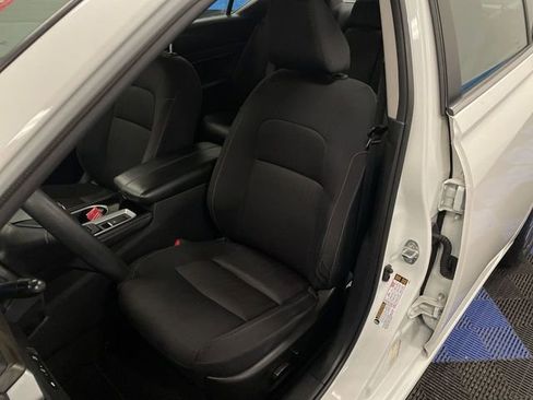 Used 2023 Nissan Altima 2.5 SV AWD/4WD image 11
