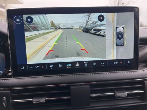 Used 2025 Lincoln Corsair Reserve w/ Towing Package image 35