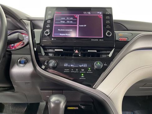 Used 2023 Toyota Camry XSE image 25