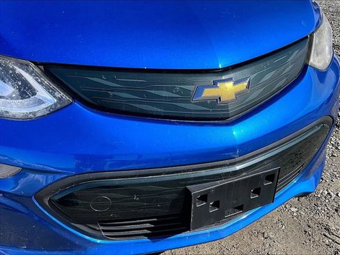 Used 2017 Chevrolet Bolt LT image 25