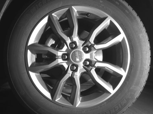 Used 2024 GMC Terrain SLT image 12