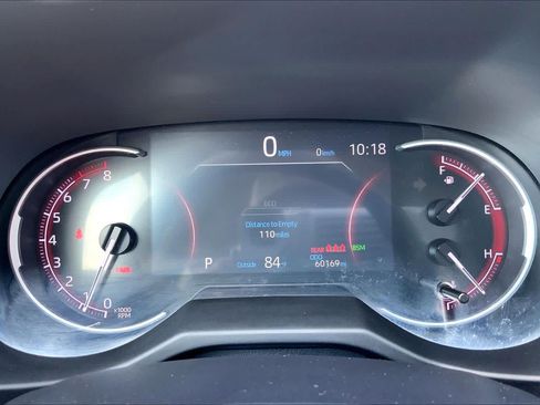Used 2024 Toyota RAV4 XLE FWD image 25