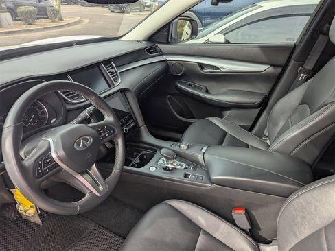 Used 2021 INFINITI QX50 Luxe image 7