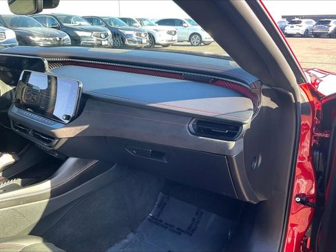 Used 2024 Dodge Charger Daytona Scat Pack w/ Plus Group AWD/4WD image 10