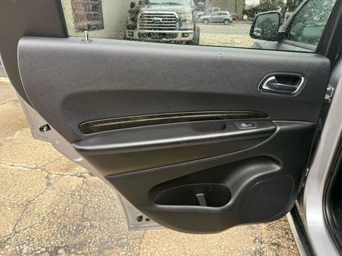 Used 2016 Dodge Durango Limited w/ Nav & Power Liftgate Group image 17