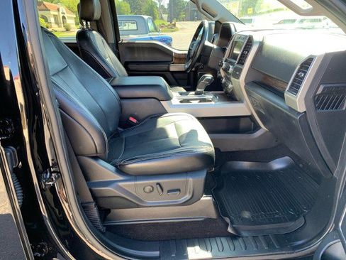 Used 2019 Ford F150 Lariat w/ Equipment Group 502A Luxury image 18