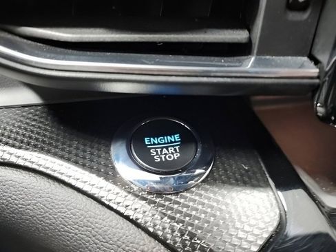 Used 2024 Ford Explorer ST image 34