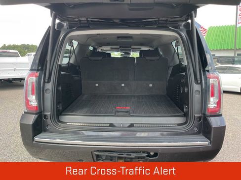 Used 2018 GMC Yukon XL Denali w/ Open Road Package AWD/4WD image 22