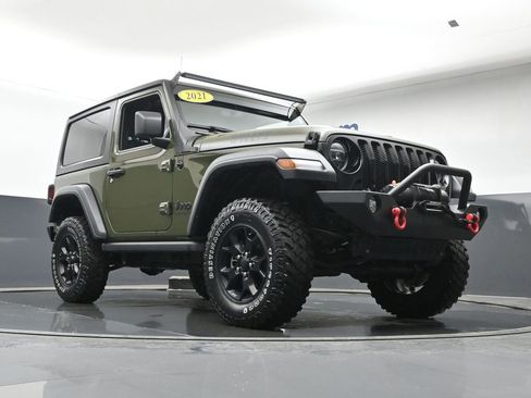 Used 2021 Jeep Wrangler Sport image 22