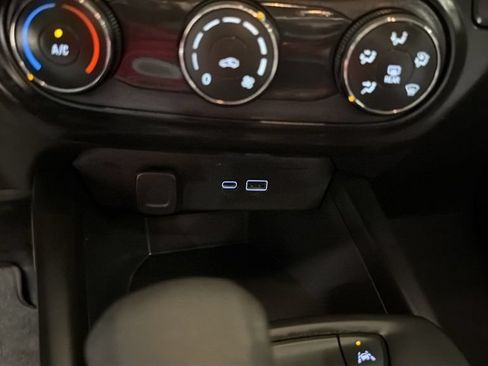 Used 2026 Chevrolet Trax LS FWD image 21