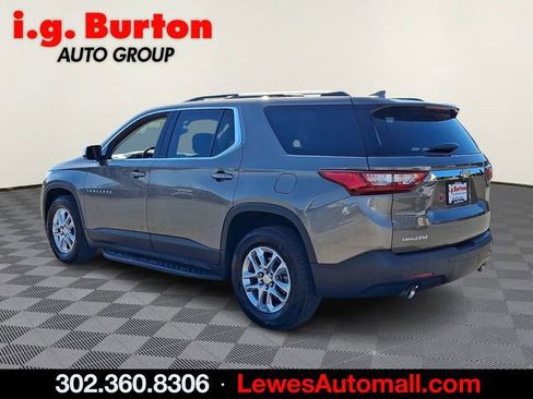 Used 2020 Chevrolet Traverse LT image 4