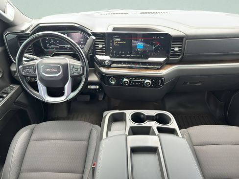 Used 2023 GMC Sierra 1500 Elevation w/ X31 Off-Road Package AWD/4WD image 18