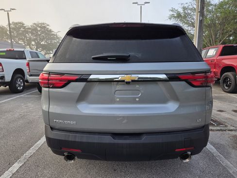 Certified 2023 Chevrolet Traverse LT FWD image 3