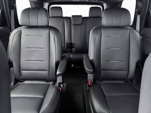 New 2026 Hyundai Palisade Calligraphy FWD image 16