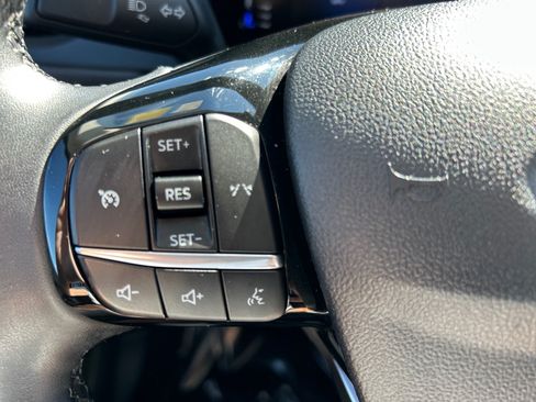 Certified 2024 Ford Escape Active AWD/4WD image 24