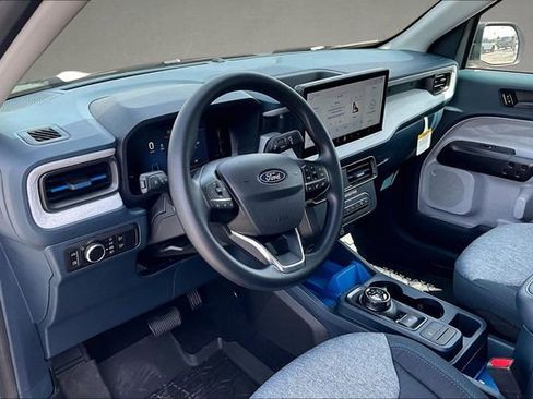New 2026 Ford Maverick XLT FWD image 6